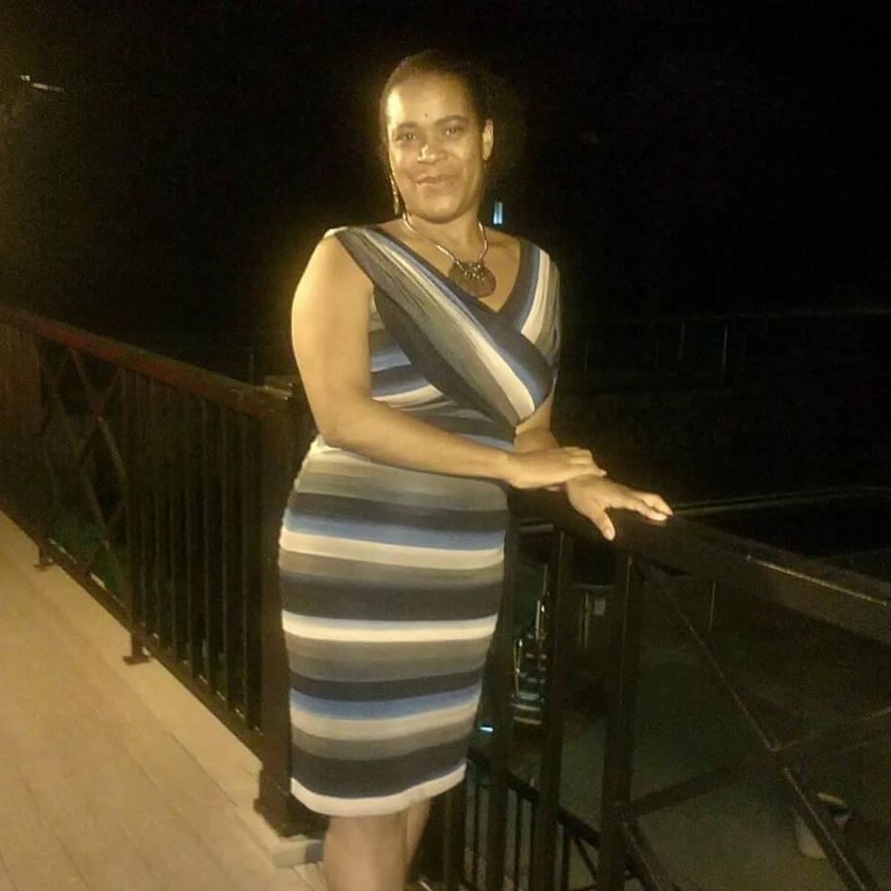 Meet your Posher, Alikia